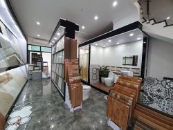 Showroom Hoang Phuc